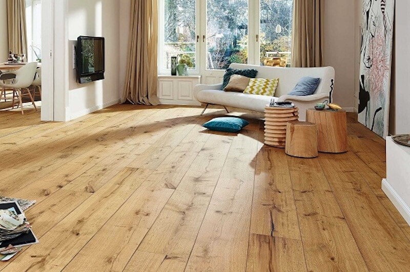 Công nghệ bề mặt sẽ quyết định tính thẩm mỹ của sàn gỗ.
