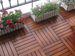 vỉ gỗ lót sàn ban công